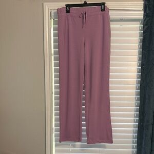 Tek gear relaxed fit lilac pants